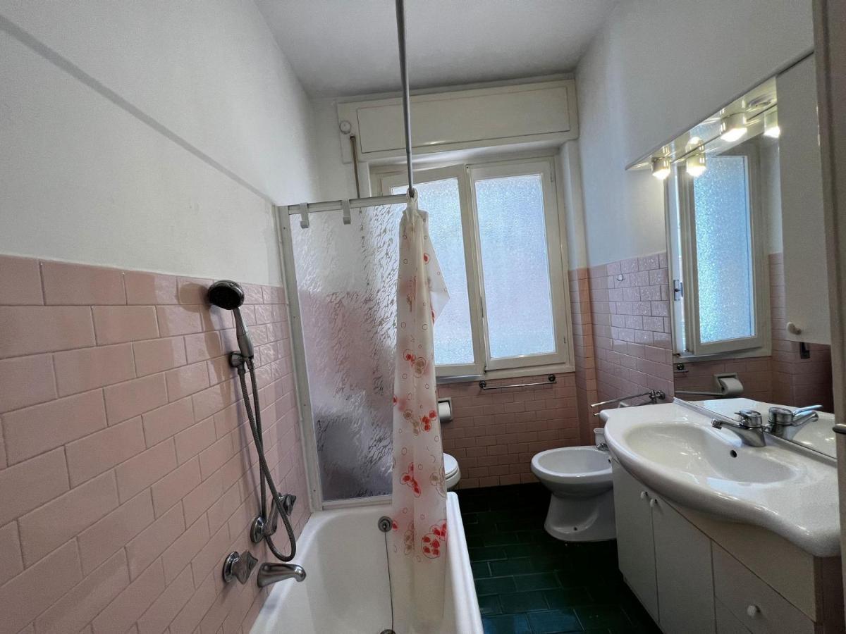 Suite A 2 Passi Dalla Spiaggia - オスペダレッティ エクステリア 写真