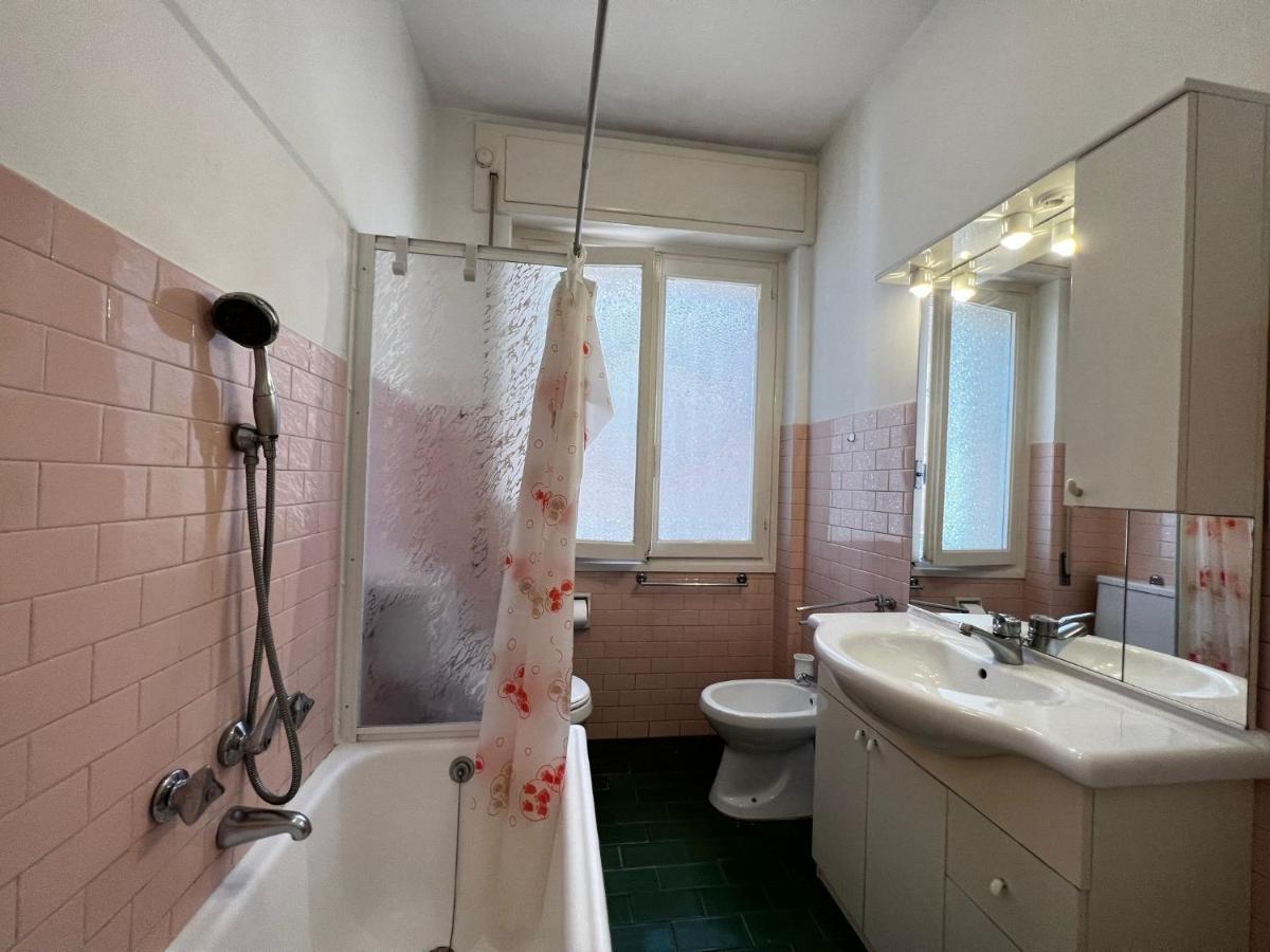 Suite A 2 Passi Dalla Spiaggia - オスペダレッティ エクステリア 写真